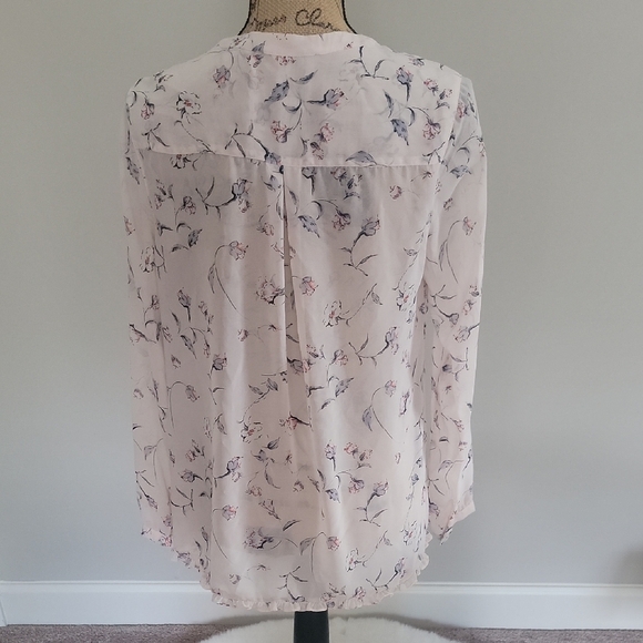 Avia Light Pink Floral Women's Blouse - Picture 3 of 5